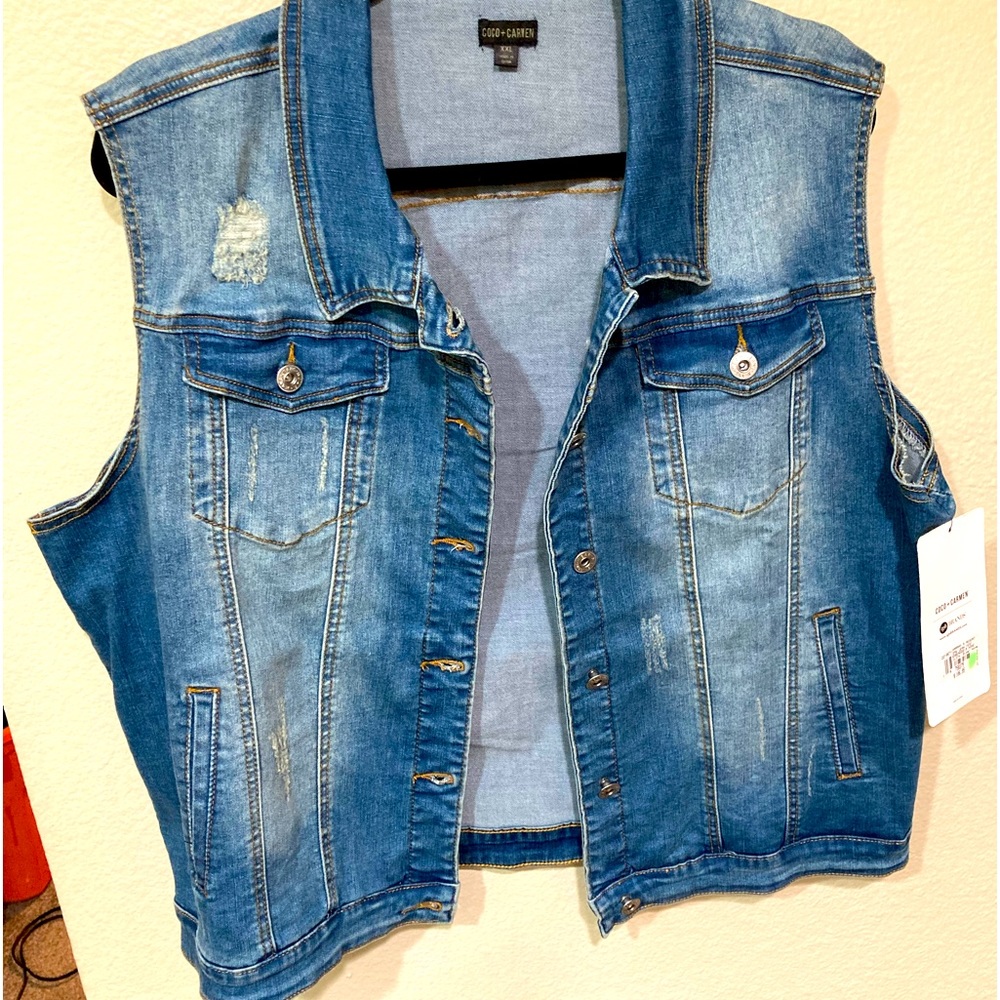 Coco+Carmen distressed vest new